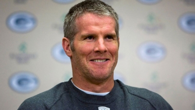 The Oldest Football Players